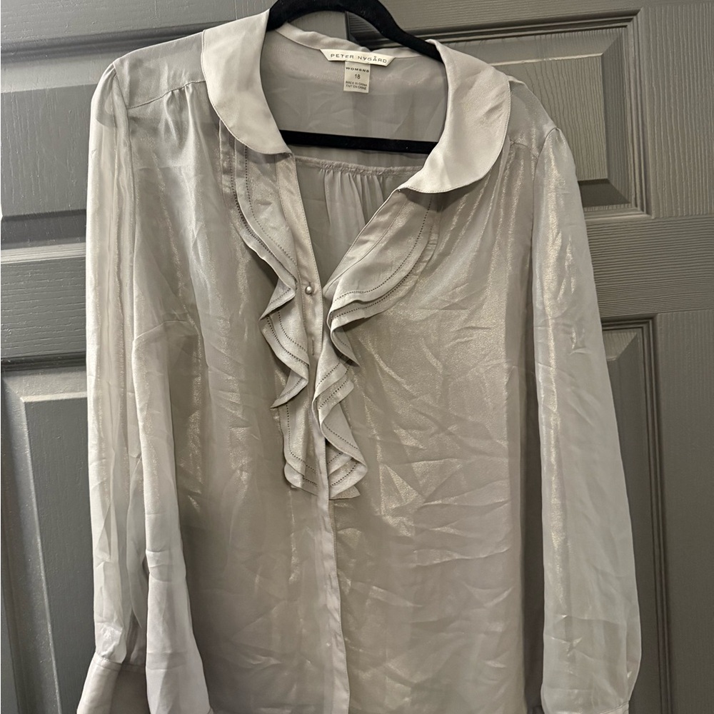Peter Nygard Light Silver Ruffle Front Blouse